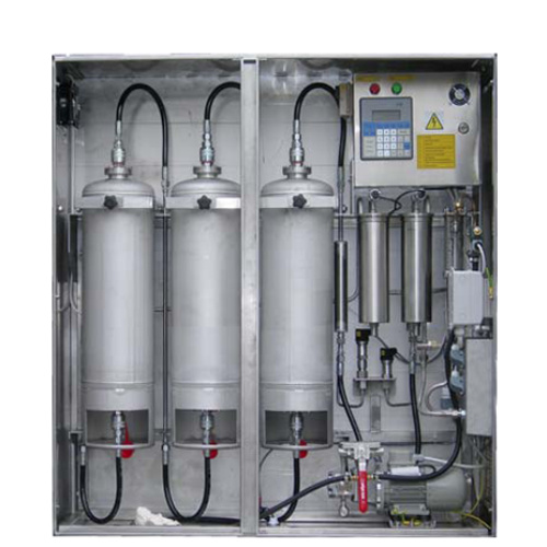 ADT On-line dehydrator